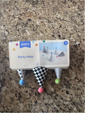Unisex Spritz Party Hats One Size White Black